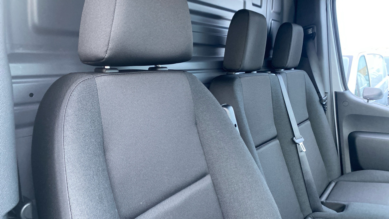 Mercedes-Benz Sprinter 315Cdi L2 Diesel Rwd 3.5t H2 Pro Van 9G-Tronic